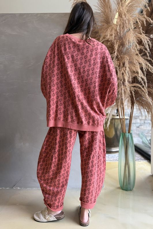 Indira Lantern Sleeve Sweatshirt Indian Red & Russet